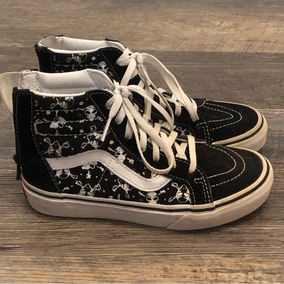 Vans Sneaker Gently Used - Picture 7 of 8